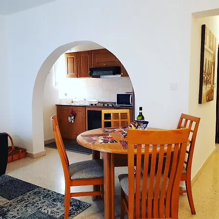 Sunshine Court 3 * Buġibba